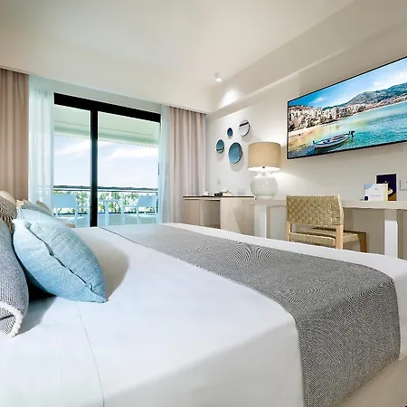 Grand Palladium Garden Beach & Spa Hotel 5*